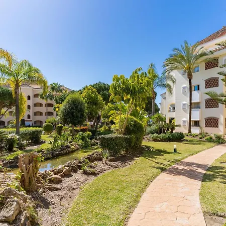 Апартаменты Hacienda Playa Марбелья